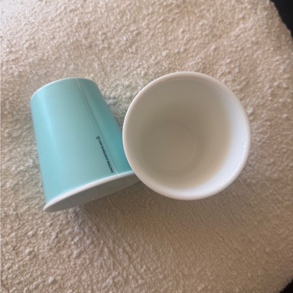 Tiffany & Co. Cups - Fine Bone China - Blue - Picture 4 of 4
